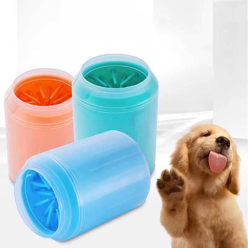 Revolutionary Dog Paw Cleaner Cup - Effortless Washing with Soft Silicone Combs for Happy, Clean Paws!